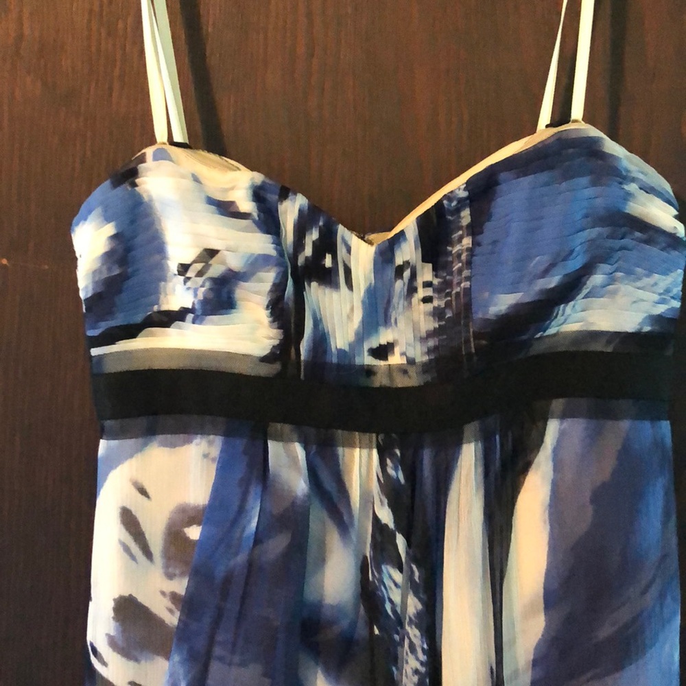 BCBGMaxAzria Strapless Blue and White Printed Pleated Dress